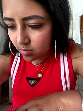 Snapshot of Nikoll_19 chatting on October 2025 07:22:02 PM Nikoll 19 online show from October 2025 07:22:02 PM