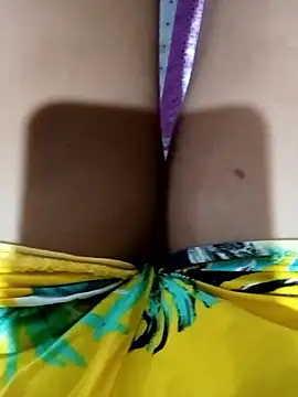 Snapshot of Hotmommax chatting on January 2026 08:30:01 AM Hotmommax online show from January 2026 08:30:01 AM