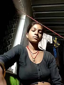 Snapshot of Sali_ji chatting on October 2025 11:24:01 PM Sali ji online show from October 2025 11:24:01 PM