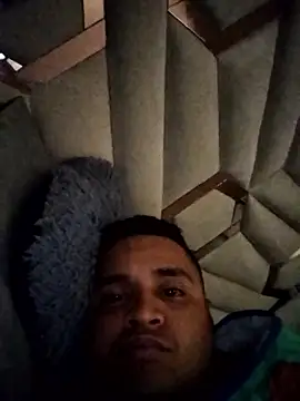 Snapshot of morenito_00987 chatting on January 2026 03:17:01 PM morenito 00987 online show from January 2026 03:17:01 PM