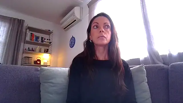 Snapshot of LoveAndRopes chatting on February 2026 07:40:01 AM LoveAndRopes online show from February 2026 07:40:01 AM