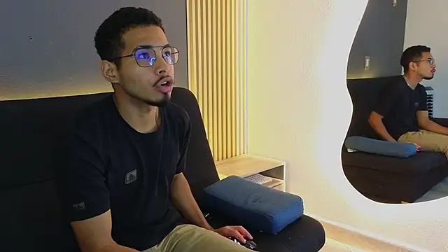 Snapshot of Jaybrown__1 chatting on October 2025 03:42:01 AM Jaybrown 1 online show from October 2025 03:42:01 AM