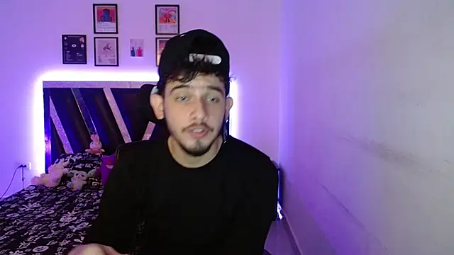 Snapshot of Sebasxxl12 chatting on October 2025 01:47:01 AM Sebasxxl12 online show from October 2025 01:47:01 AM