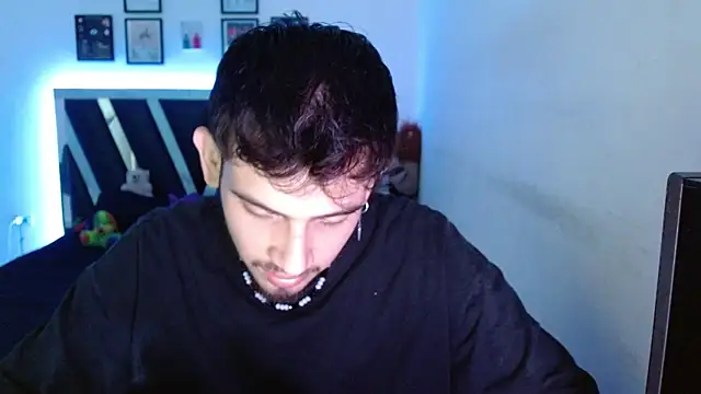 Sebasxxl12 online show from January 2026 07:28:02 PM