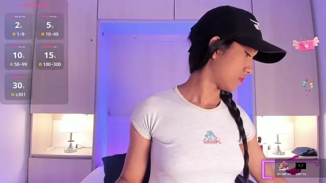 AnahiCollins online show from November 2025 11:32:01 AM