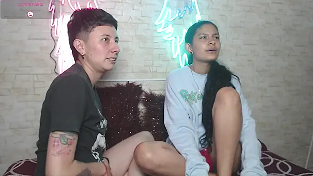 Gaby and Mei online show from October 2025 04:51:02 AM