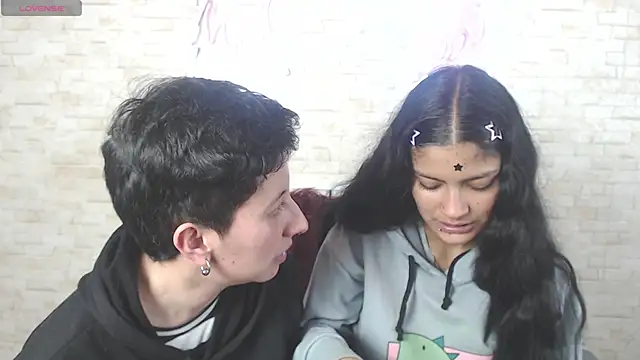 Gaby and Mei online show from October 2025 02:23:02 AM