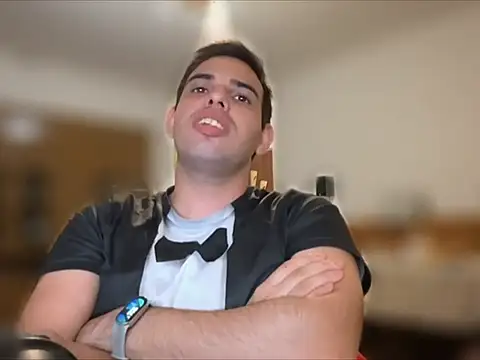 Snapshot of _Djonson_ chatting on September 2025 05:07:01 PM Djonson online show from September 2025 05:07:01 PM