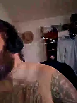 Dong915915 online show from December 2025 11:51:01 AM