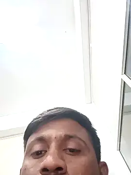 Snapshot of SlipperyRebound0 chatting on November 2025 04:40:01 PM SlipperyRebound0 online show from November 2025 04:40:01 PM