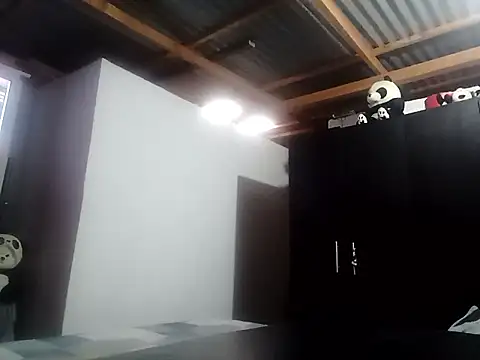 Elcasador1991 online show from May 2026 10:41:02 PM