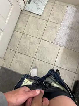 littleguybigdick1564 online show from November 2025 11:37:01 PM