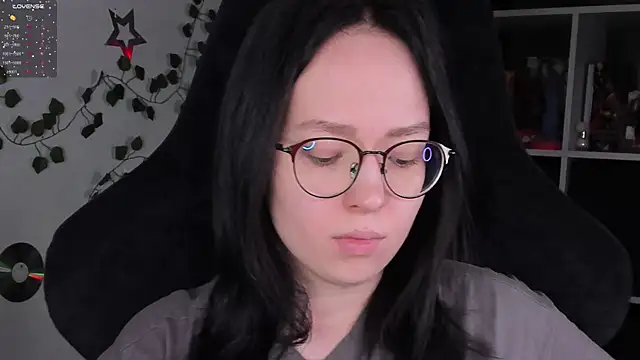 power robynn online show from October 2025 03:57:02 PM