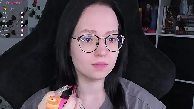 power robynn online show from October 2025 02:23:02 PM