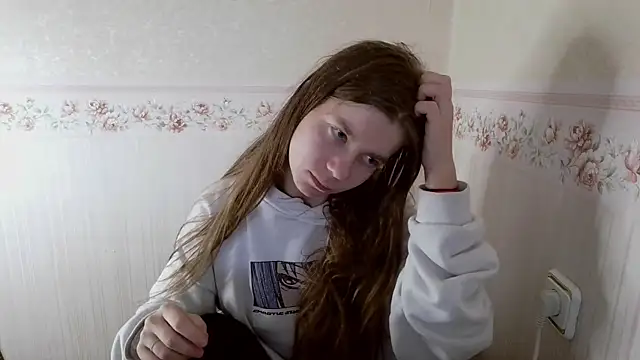 0nlyLola online show from November 2025 08:36:02 AM