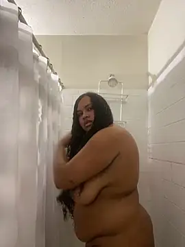 Snapshot of nicolette356 chatting on December 2025 01:11:01 AM nicolette356 online show from December 2025 01:11:01 AM