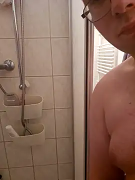 stivi2526 online show from January 2026 11:18:01 PM