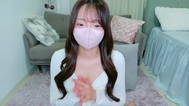 Snapshot of Seira__nn chatting on November 2025 04:12:02 AM Seira nn online show from November 2025 04:12:02 AM