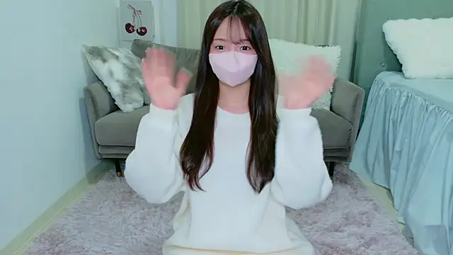 Snapshot of Seira__nn chatting on November 2025 01:37:02 PM Seira nn online show from November 2025 01:37:02 PM