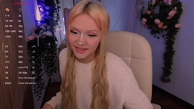 kitten murray  online show from November 2025 01:11:02 PM