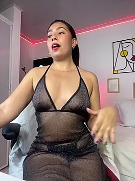 Snapshot of miss__caroline chatting on October 2025 01:59:02 AM miss caroline online show from October 2025 01:59:02 AM