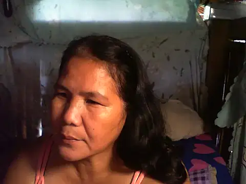 Snapshot of milagrose_rose chatting on October 2025 12:00:02 AM milagrose rose online show from October 2025 12:00:02 AM