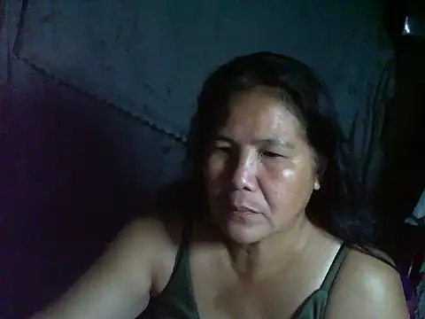 Snapshot of milagrose_rose chatting on October 2025 08:20:01 PM milagrose rose online show from October 2025 08:20:01 PM