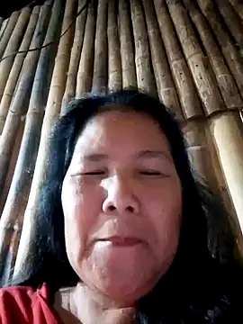 Snapshot of milagrose_rose chatting on November 2025 08:30:02 PM milagrose rose online show from November 2025 08:30:02 PM