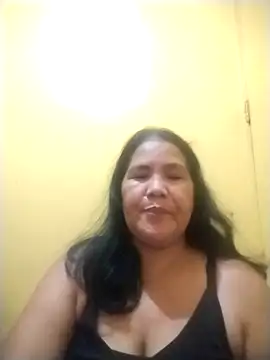 Snapshot of milagrose_rose chatting on December 2025 06:58:01 PM milagrose rose online show from December 2025 06:58:01 PM