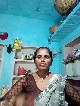 Snapshot of Mohni_cute chatting on October 2025 11:32:02 AM Mohni cute online show from October 2025 11:32:02 AM