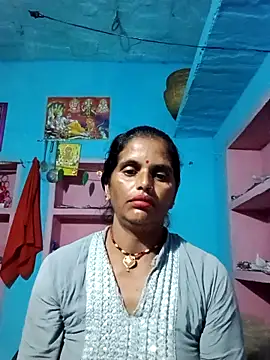 Snapshot of Mohni_cute chatting on October 2025 01:18:01 AM Mohni cute online show from October 2025 01:18:01 AM