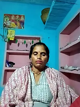 Snapshot of Mohni_cute chatting on October 2025 01:39:01 AM Mohni cute online show from October 2025 01:39:01 AM