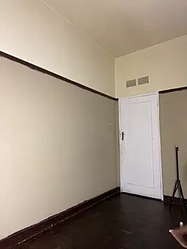 Snapshot of Sirah1 chatting on December 2025 05:53:01 PM Sirah1 online show from December 2025 05:53:01 PM