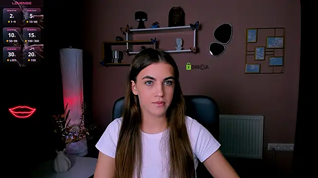 lina fox12 online show from November 2025 02:05:02 PM