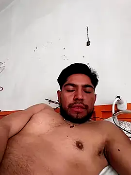 Alealm2408 online show from February 2026 02:05:02 PM