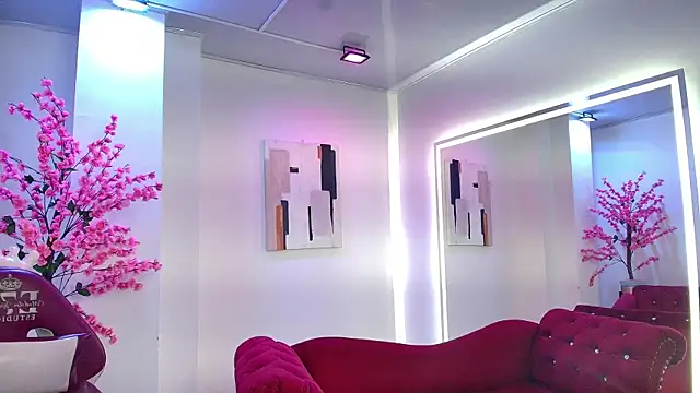 Gabriela milani online show from November 2025 11:38:02 PM