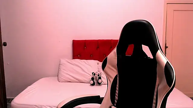 Tainara ebony online show from November 2025 07:27:01 PM