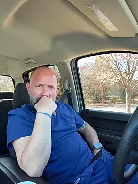 fuckadilf online show from November 2025 05:33:02 PM