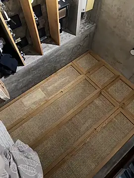 HenryLee1983-cums online show from October 2025 01:41:02 PM