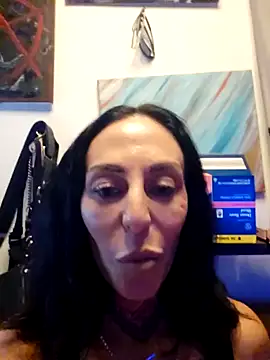 inkdhollow1 online show from October 2025 01:11:01 AM