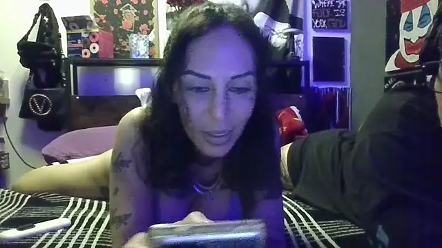 inkdhollow1 online show from December 2025 03:59:01 AM