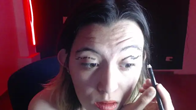 cristal hills 19 online show from February 2026 04:57:01 PM