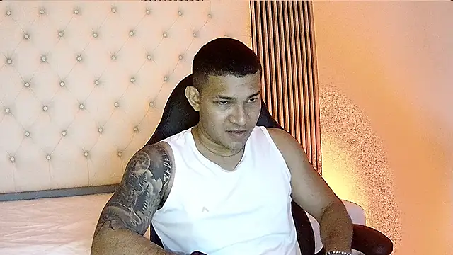 venedic bull online show from October 2025 04:50:01 PM