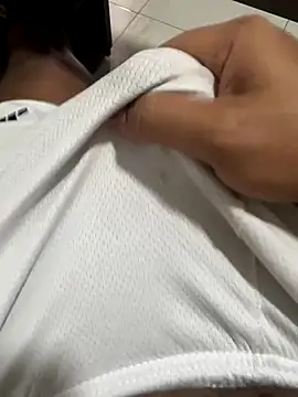 Snapshot of Pepitolim chatting on December 2025 08:29:01 PM Pepitolim online show from December 2025 08:29:01 PM