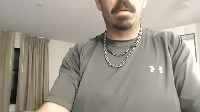 Snapshot of hoociedaddy24 chatting on December 2025 04:10:01 AM hoociedaddy24 online show from December 2025 04:10:01 AM