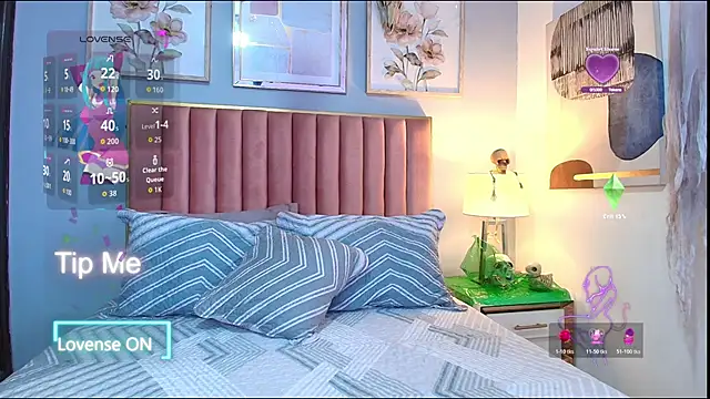 ElektraBlue online show from November 2025 07:46:02 PM