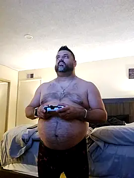 Snapshot of Roddog18 chatting on November 2025 04:03:02 AM Roddog18 online show from November 2025 04:03:02 AM