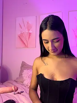 Nikolbrice online show from October 2025 07:00:01 PM