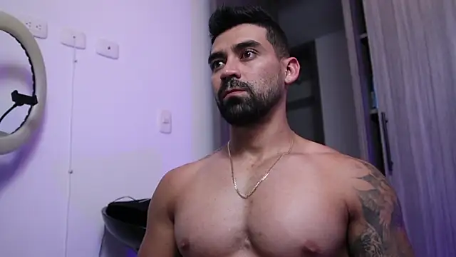 SOY MIKE online show from December 2025 11:00:02 PM