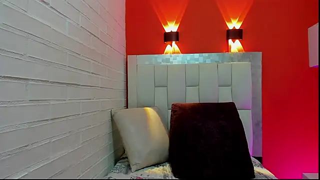 Snapshot of Katia_sexy69 chatting on November 2025 12:06:02 PM Katia sexy69 online show from November 2025 12:06:02 PM